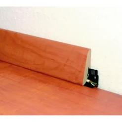 Befestigungs-Clip Stecksockelleiste^ Outlet