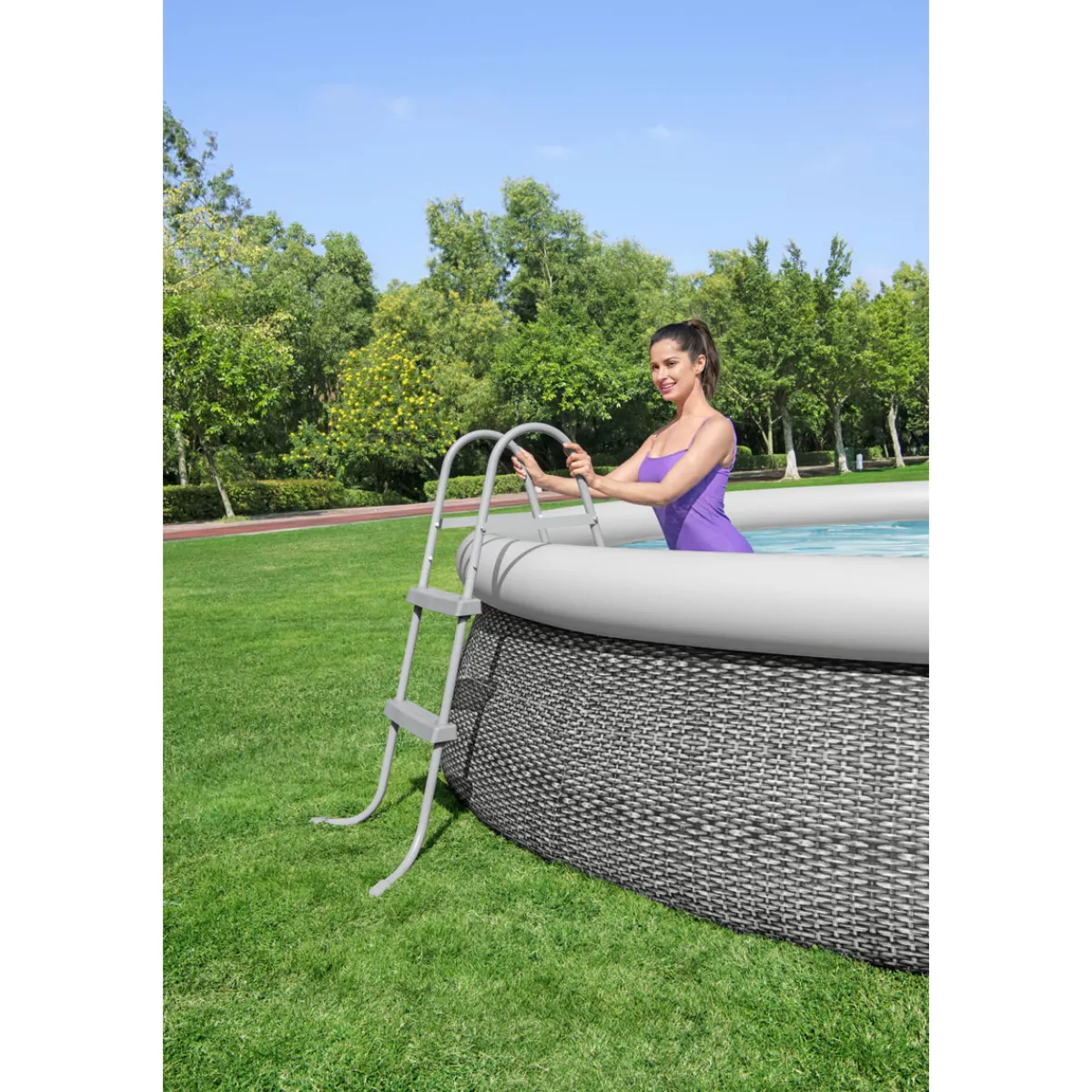 Poolleiter Flowclear 100 x 45 cm für 76 und 84 cm Höhe*Bestway Outlet
