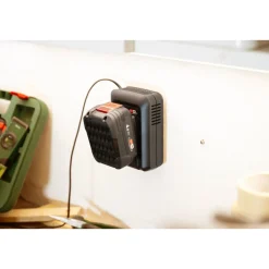 Akku Starter-Set 18V, 4,0 Ah Akku Ladegerät 18V-44^Bosch New