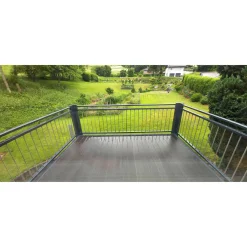 Designbalkon Small mit Lamellengeländer 288 x 200 x 290 cm