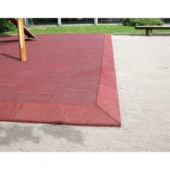 Fallschutzplatte 50 x 50 x 3 cm rot* Clearance