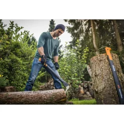 Fiskars Holzstapelhilfe WoodXpert Sappie XA22