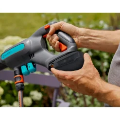 Gardena Akku-Mitteldruckreiniger AquaClean 24/18 V P4A Solo