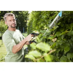 Elektro-Heckenschere Power Cut 700/65*Gardena Sale