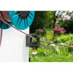 Gardena Wand-Schlauchtrommel Classic 60 mit Schlauchführungsrolle