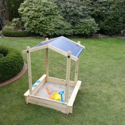 Sandkasten Peter mit Dach^Promadino Clearance