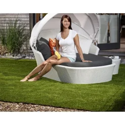 Rasen Deluxe Kunstrasen Basic mit Noppen 133 x 300 cm