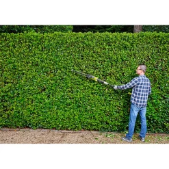 Akku-Tele-Heckenschere OPT1845 ohne Akku und Ladegerät^Ryobi Outlet