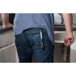 Varta LED-Taschenlampe Work Flex Pocket Light mit Batterien schwarz